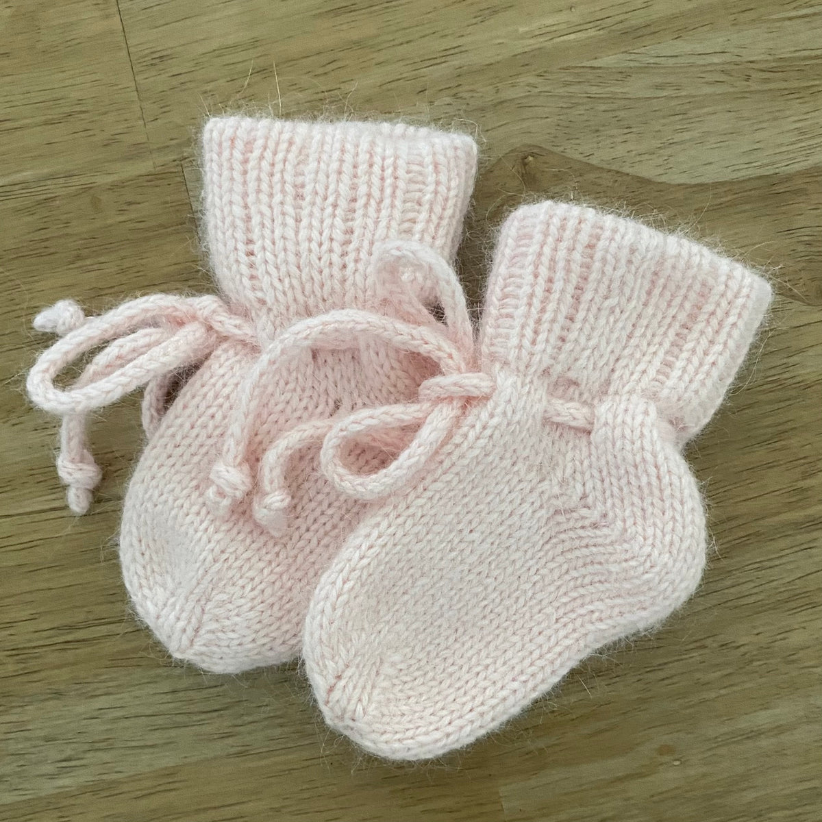 Mink alpaca baby gift set Bonnet with booties