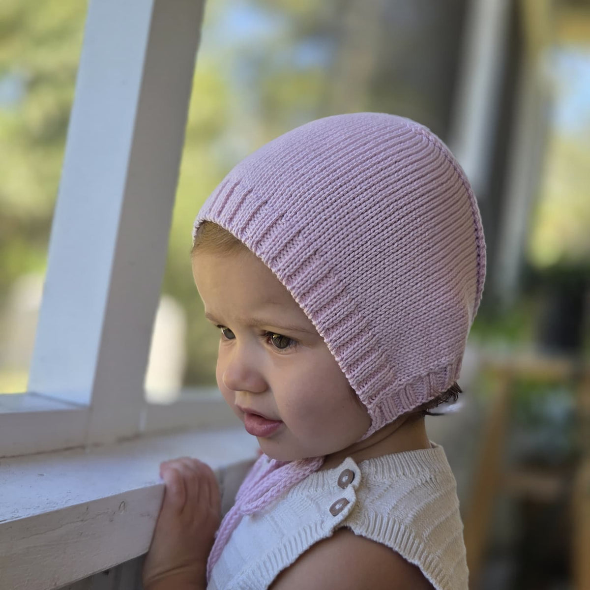 Hand Knit Cotton Baby Bonnet: Breathable Seamless Toddler Hat