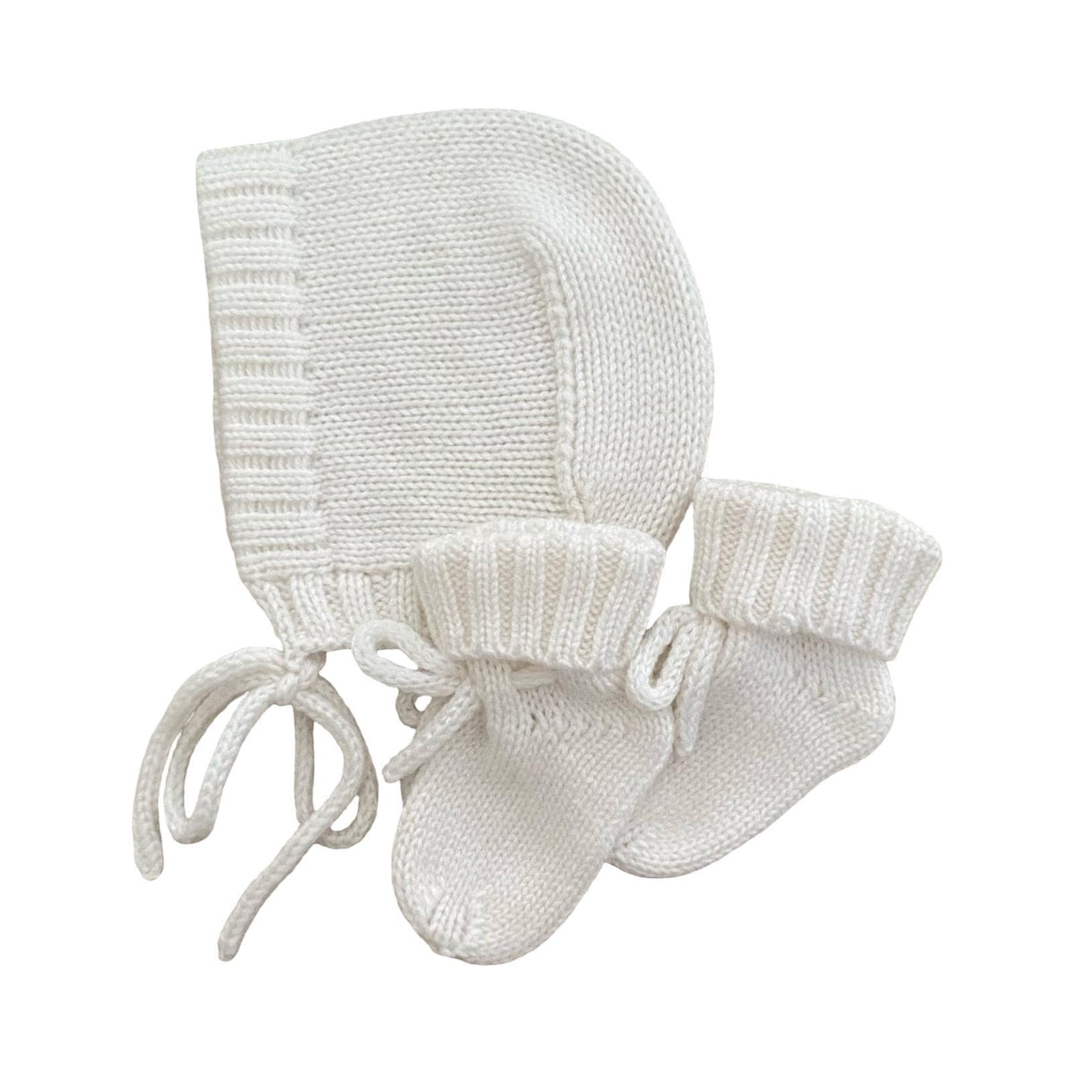 Newborn Knit Gift Set: Baby Bonnet and socks. Pure cashmere wool.