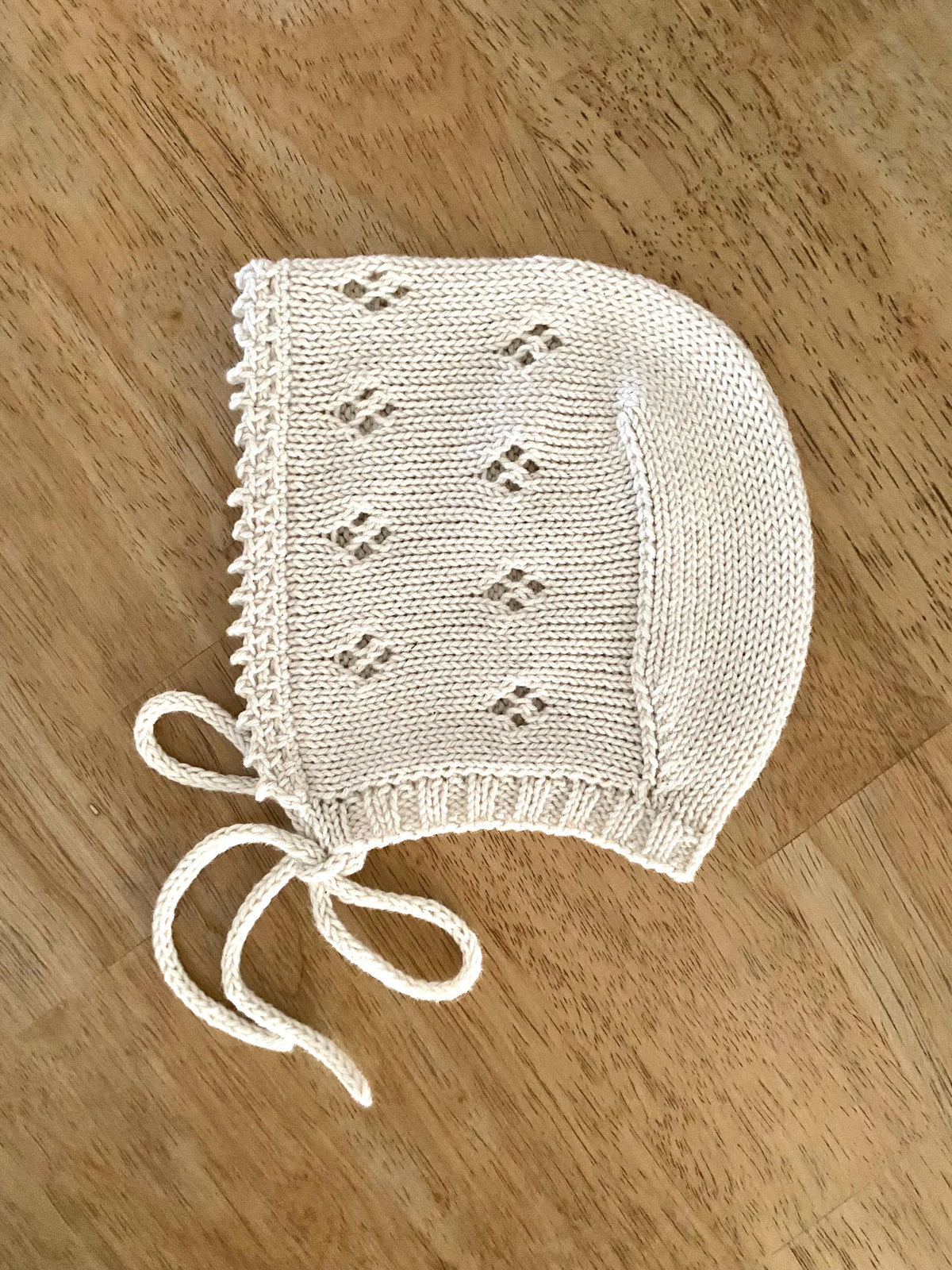 Handmade Cotton Baby Gift Set. Knit bonnet and socks. 100% cotton. More colors available.